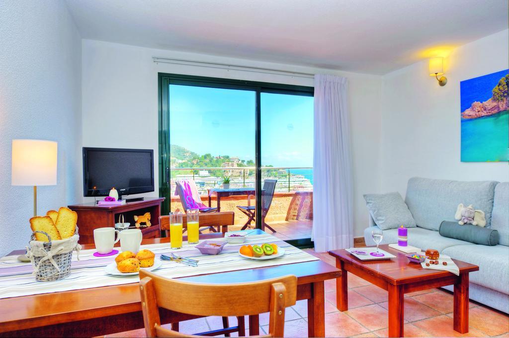 Pierre & Vacances Villa Romana ตอสซาเดมาร์ ภายนอก รูปภาพ