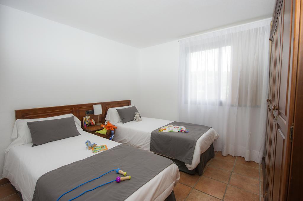 Pierre & Vacances Villa Romana ตอสซาเดมาร์ ภายนอก รูปภาพ