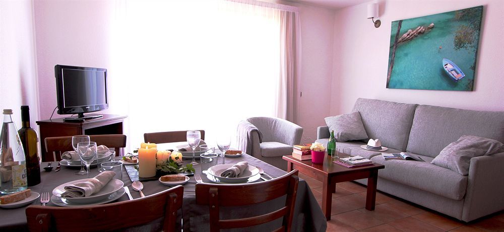 Pierre & Vacances Villa Romana ตอสซาเดมาร์ ภายนอก รูปภาพ